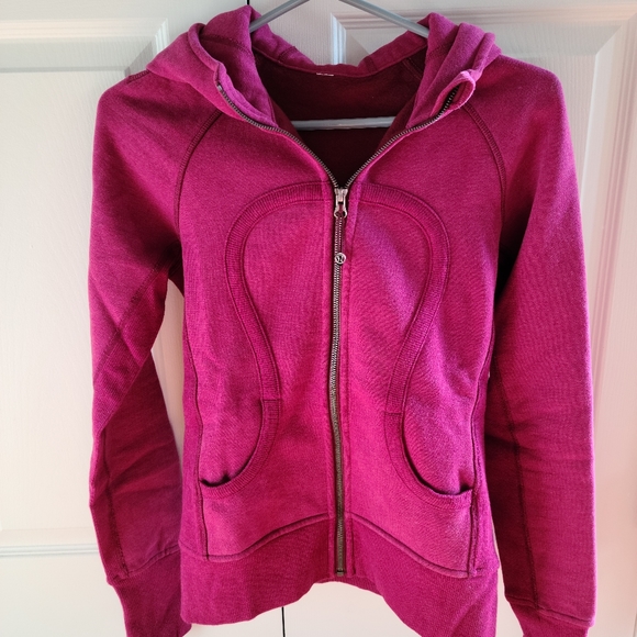 Lululemon Size 4 Pink Zip-up Sweater